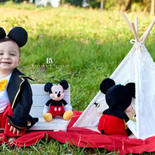 Sesión Smash Cake de primer año al aire libre en Zaragoza — foto 8